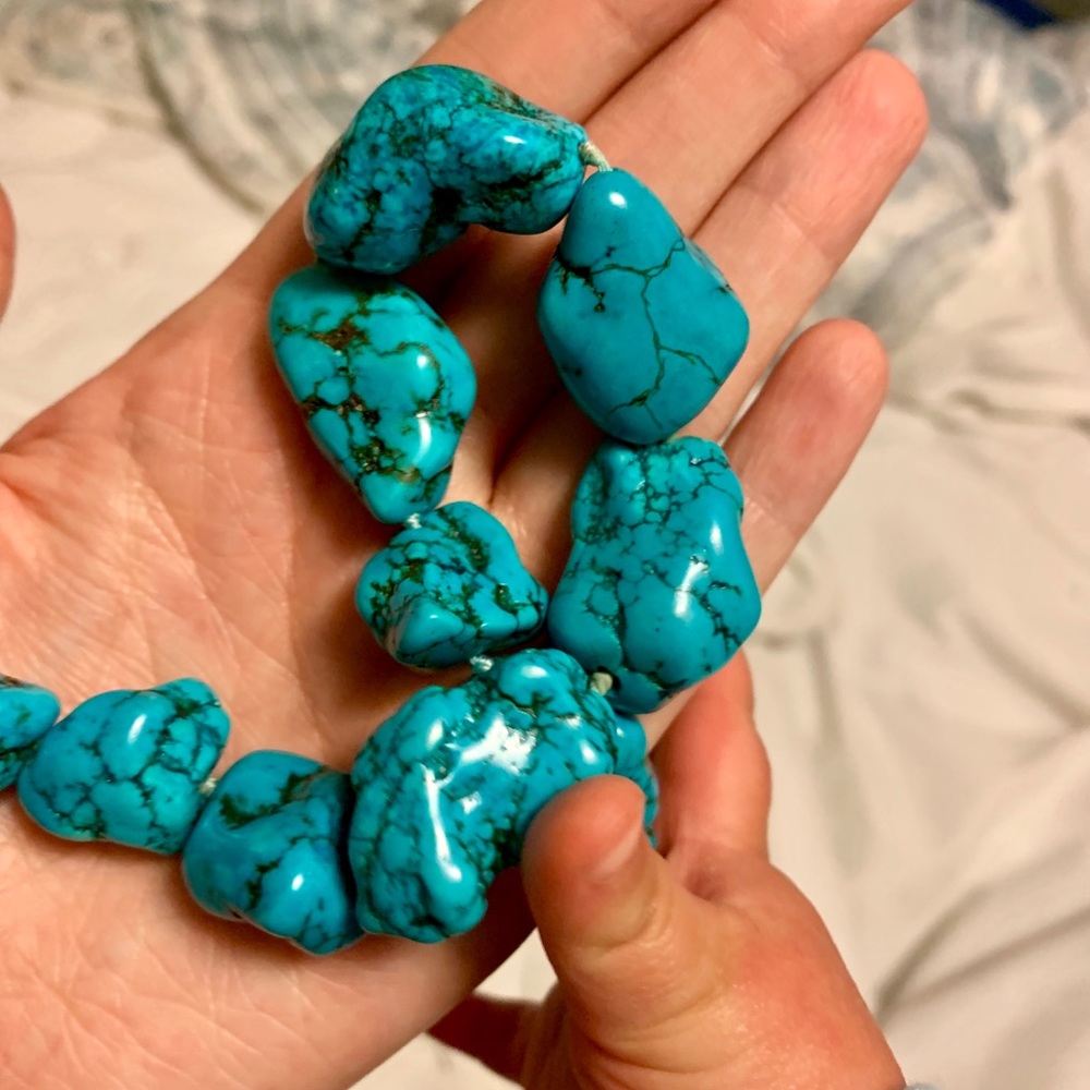 Turquoise statement necklace - Picture 4 of 4